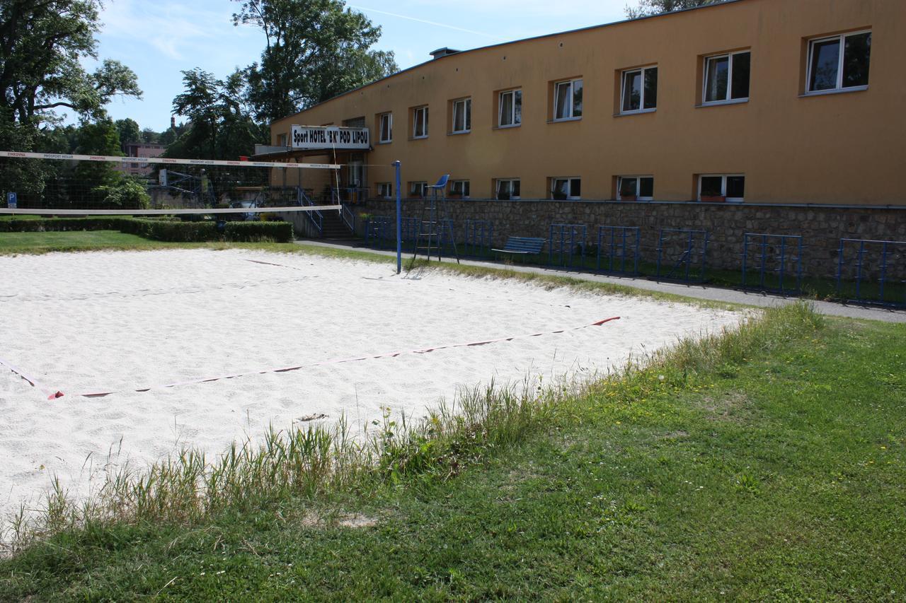 Sporthotel Bk Pod Lipou Roudnice nad Labem Ngoại thất bức ảnh