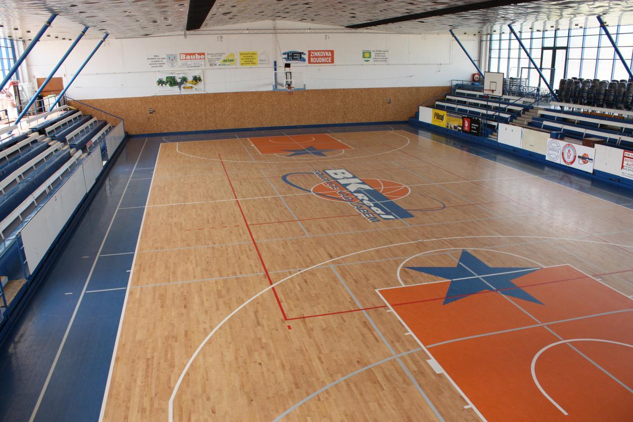 Sporthotel Bk Pod Lipou Roudnice nad Labem Ngoại thất bức ảnh