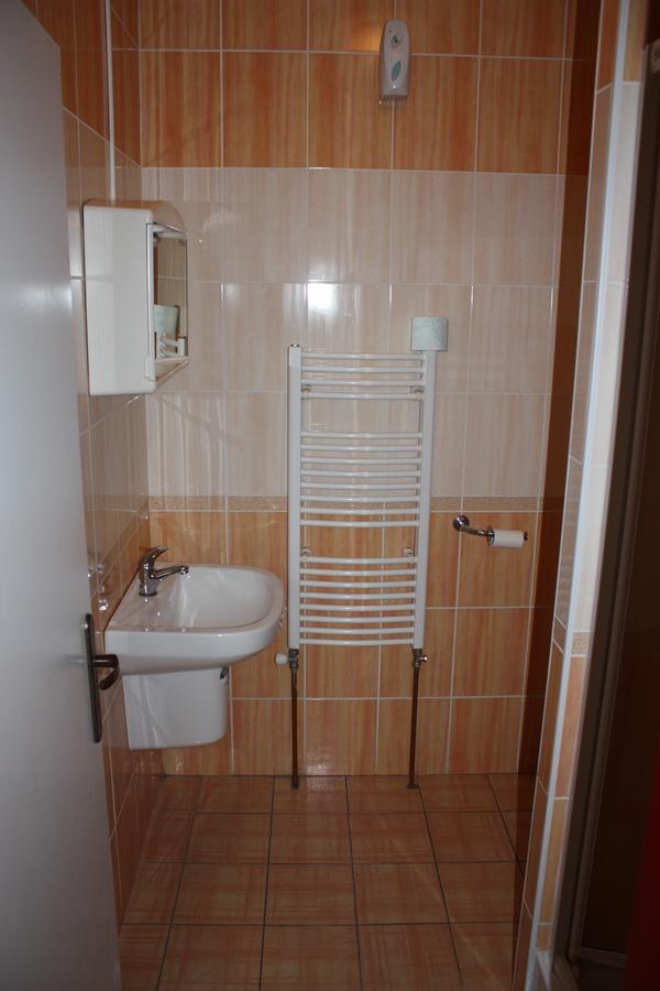 Sporthotel Bk Pod Lipou Roudnice nad Labem Ngoại thất bức ảnh